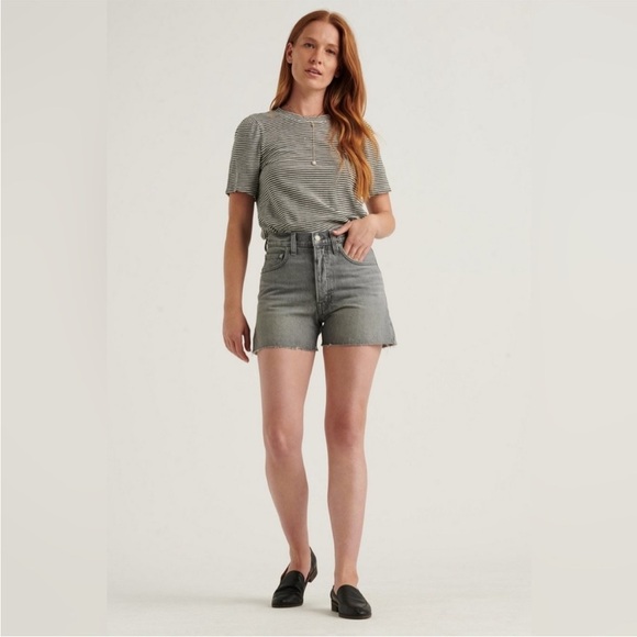 Lucky Brand Traveler High Waisted Jean Short Light Wash Gray - Picture 5 of 13